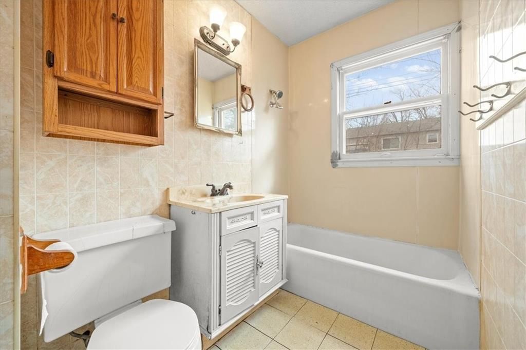 817 N 82nd Street — photo 18