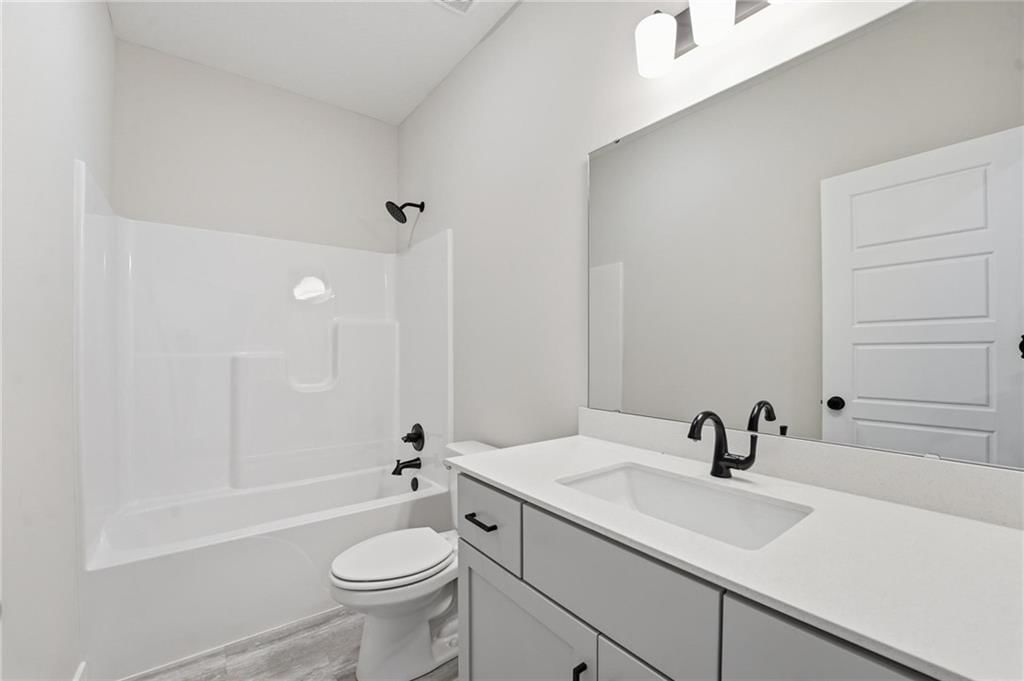 18304 W 166th Street — photo 7