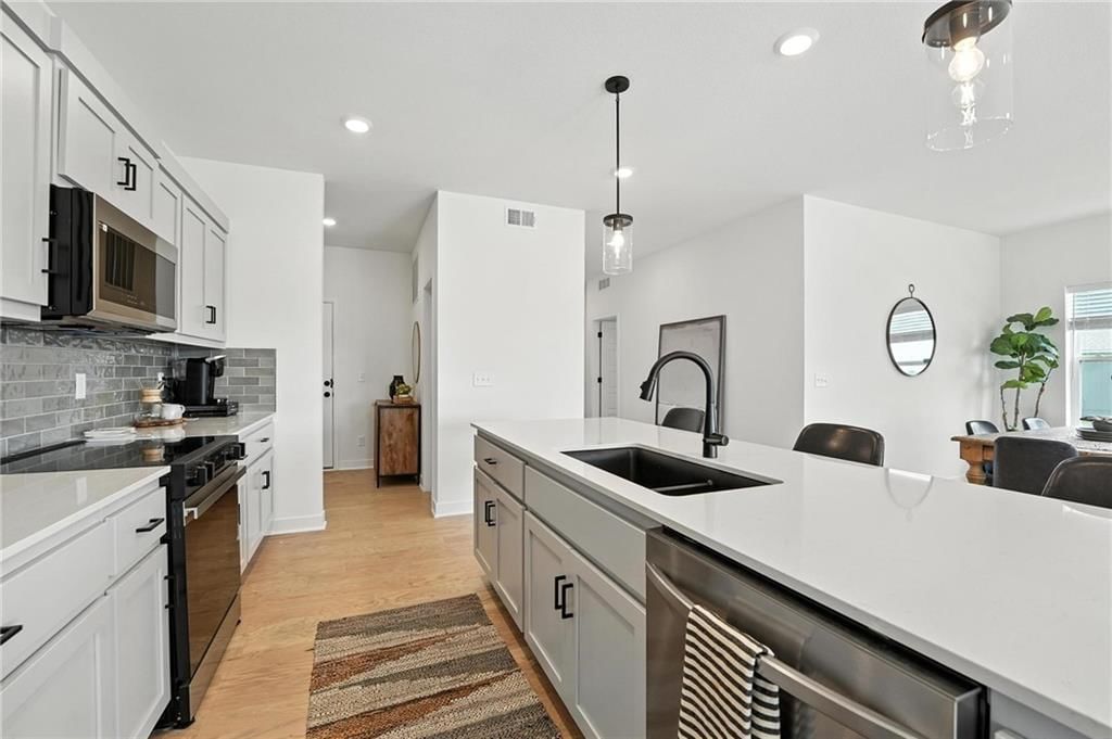 18304 W 166th Street — photo 42