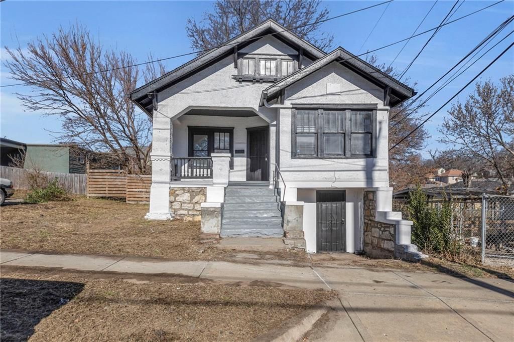 1406 E 45th Street, Kansas City, MO