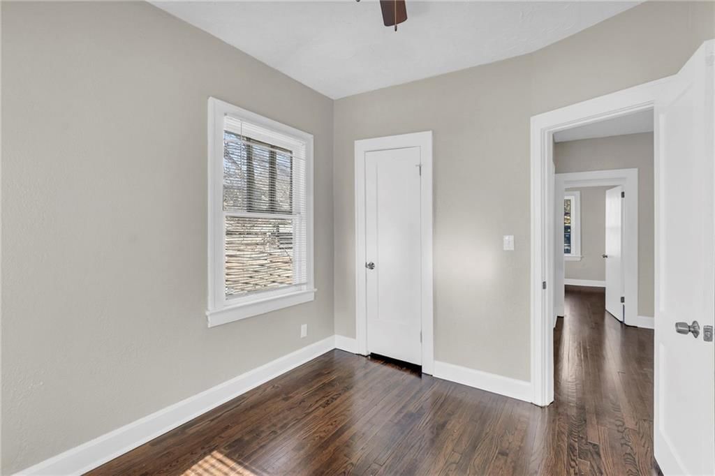 1406 E 45th Street — photo 17