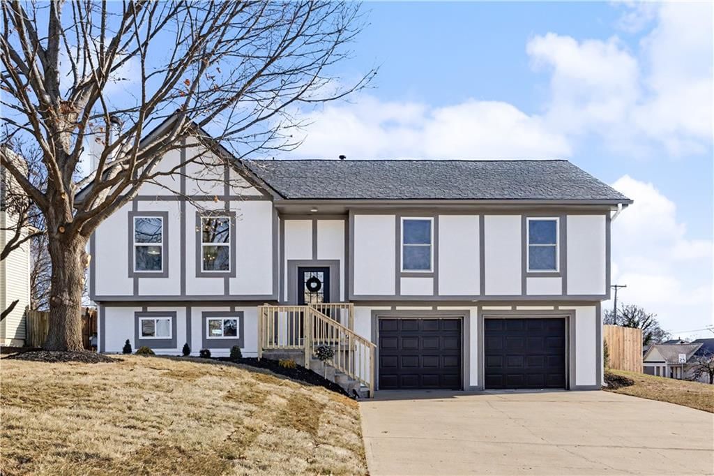 5005 Grandview Street, Shawnee, KS