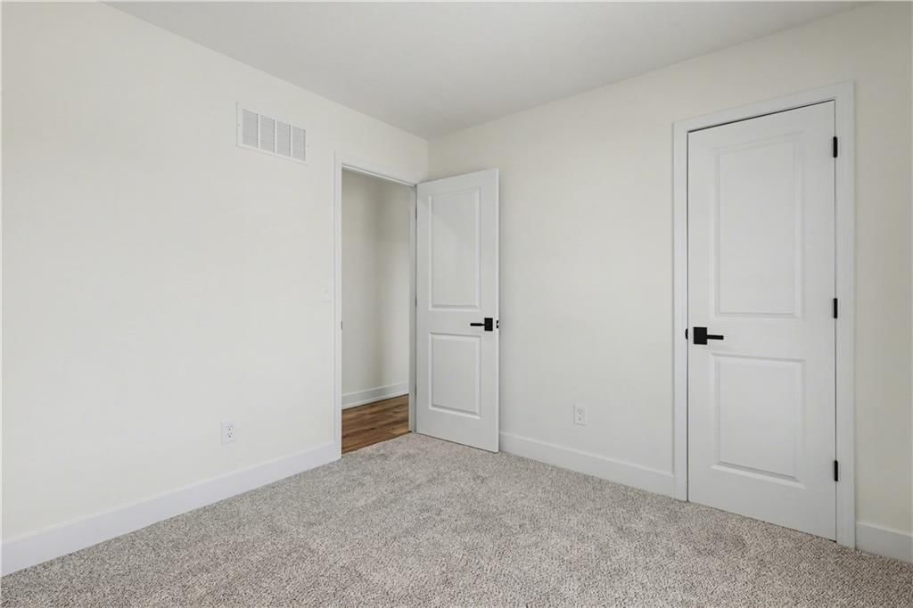 5005 Grandview Street — photo 26