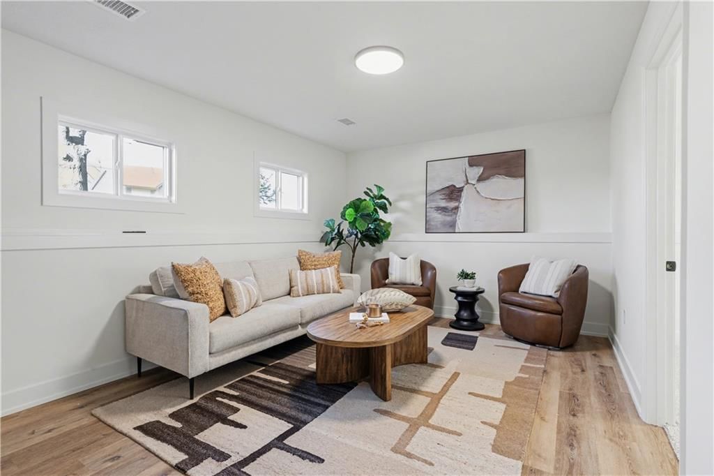 5005 Grandview Street — photo 27