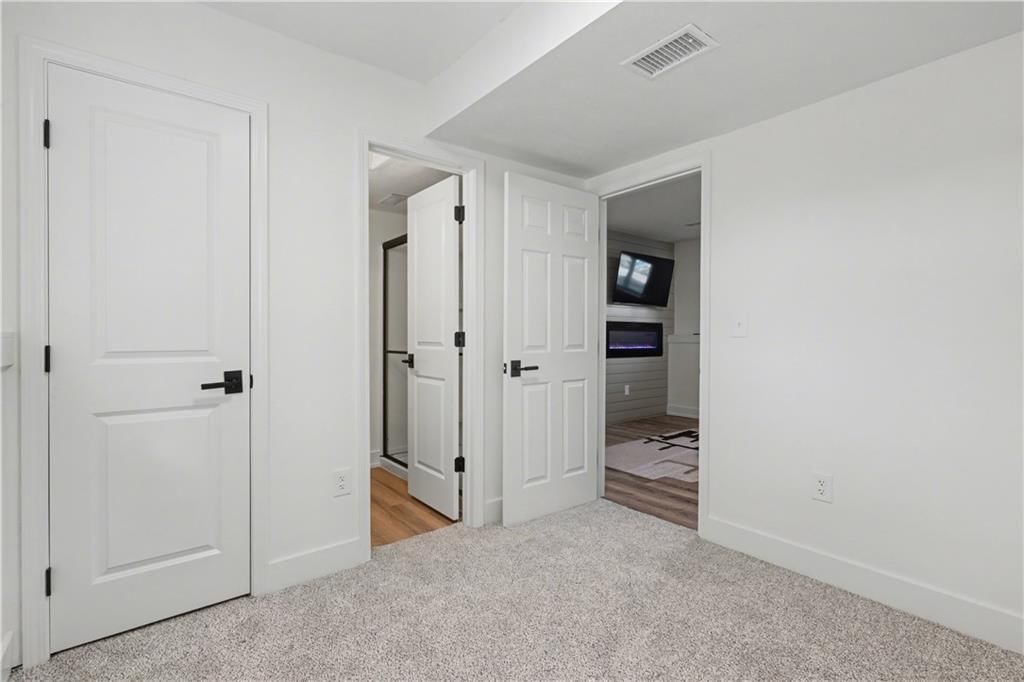 5005 Grandview Street — photo 32