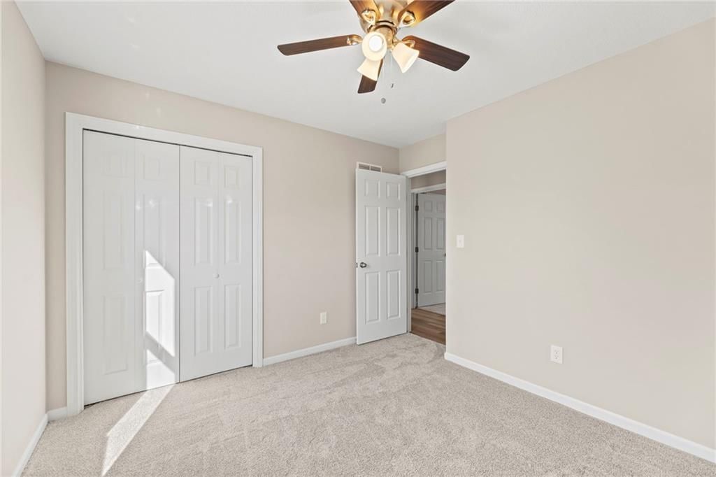 8615 N Wayland Avenue — photo 23