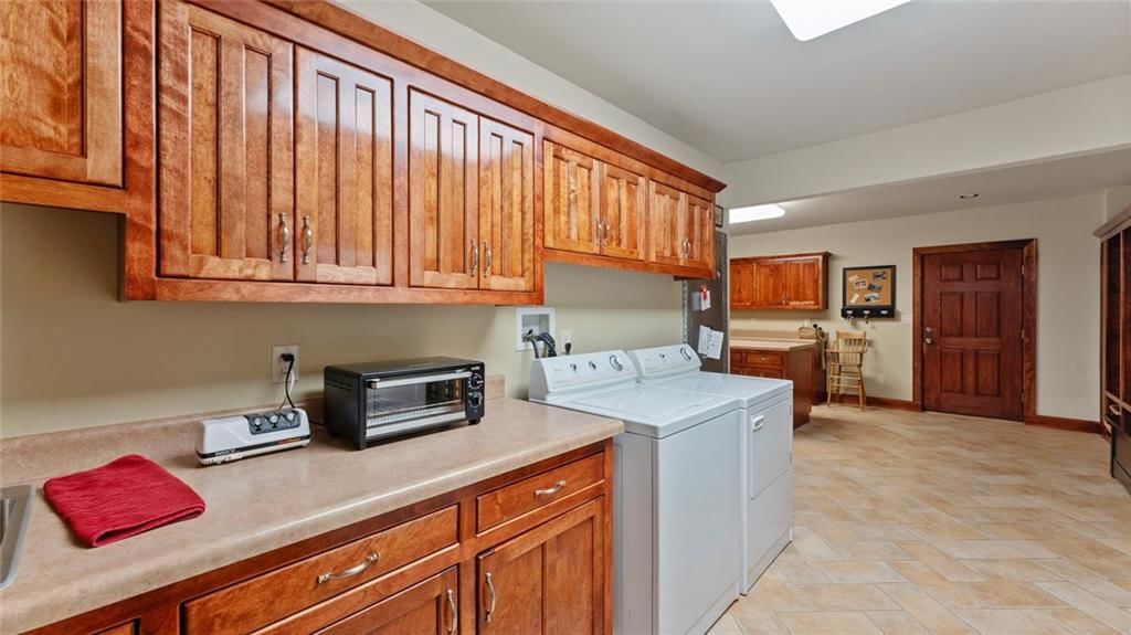 146 Country Club Drive — photo 34