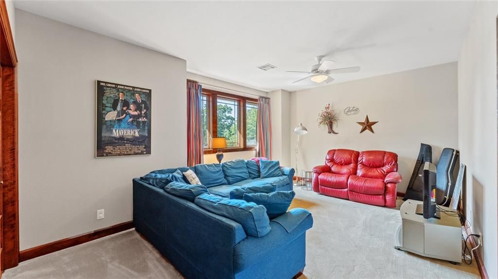 146 Country Club Drive — photo 44
