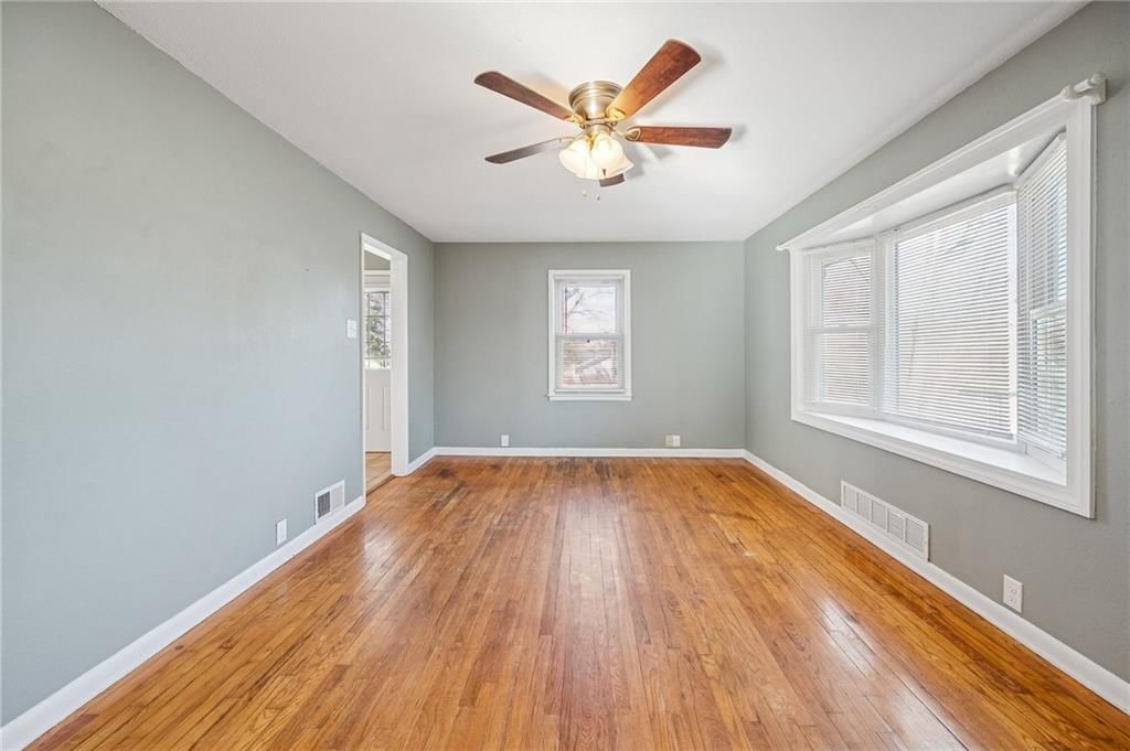 1300 Todd Street — photo 8