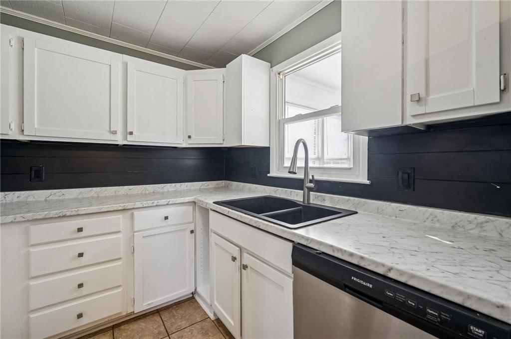 1300 Todd Street — photo 12