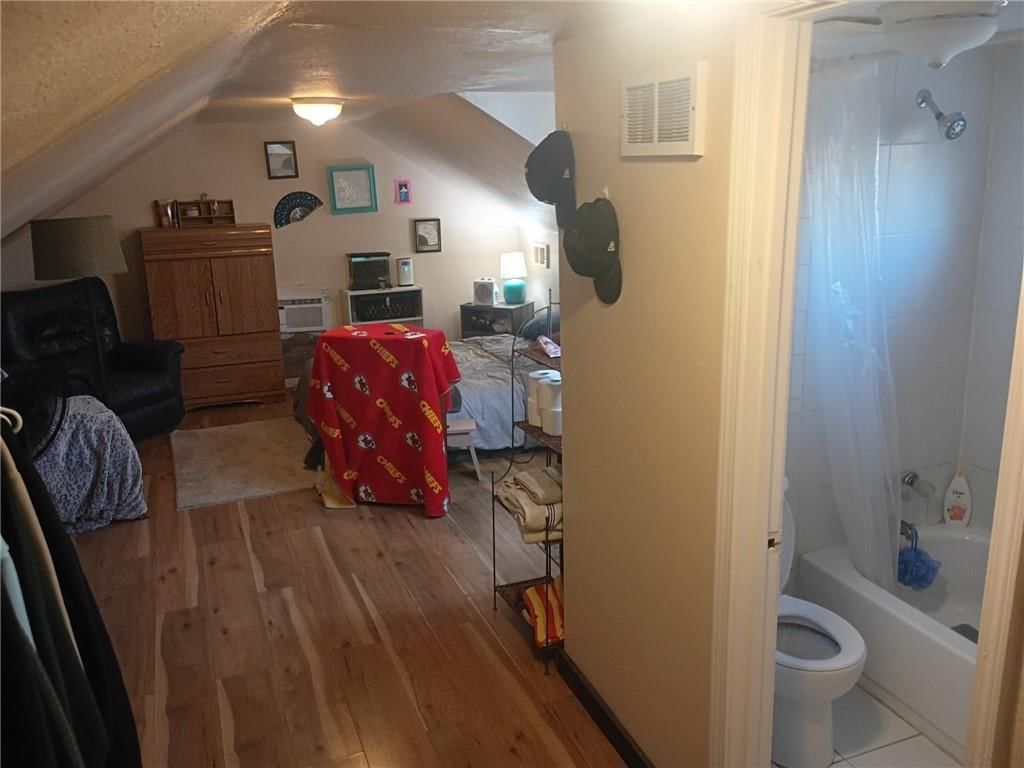 2249 Blue Ridge Boulevard — photo 12
