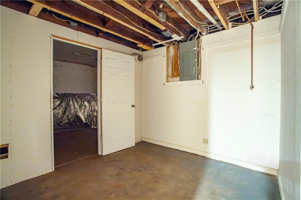 9735 Winner Road — photo 25