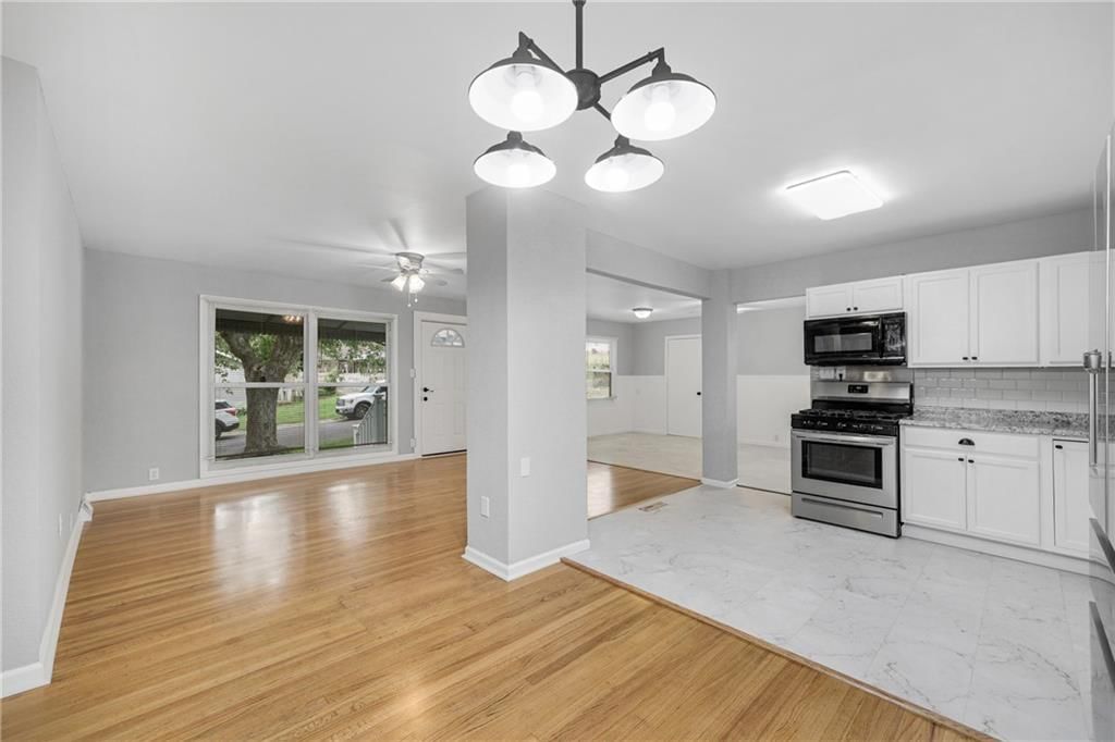 2700 Englewood Terrace — photo 12