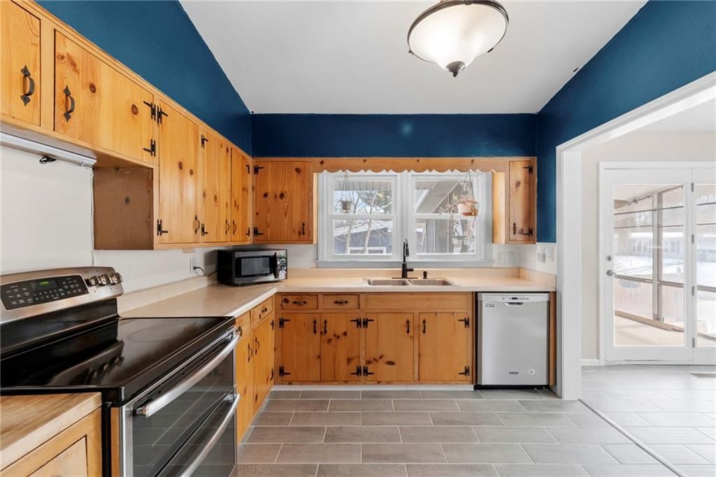 903 E Clark Street — photo 15