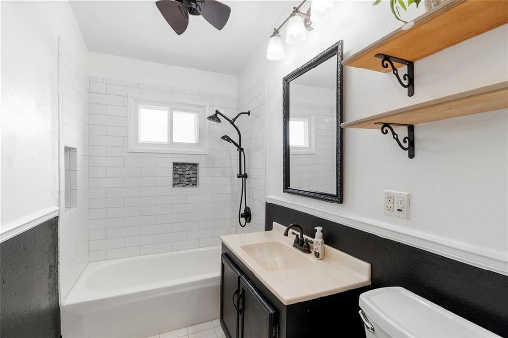 903 E Clark Street — photo 21