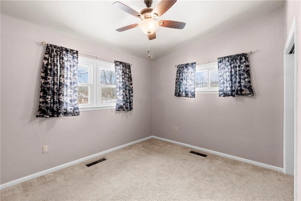 903 E Clark Street — photo 22