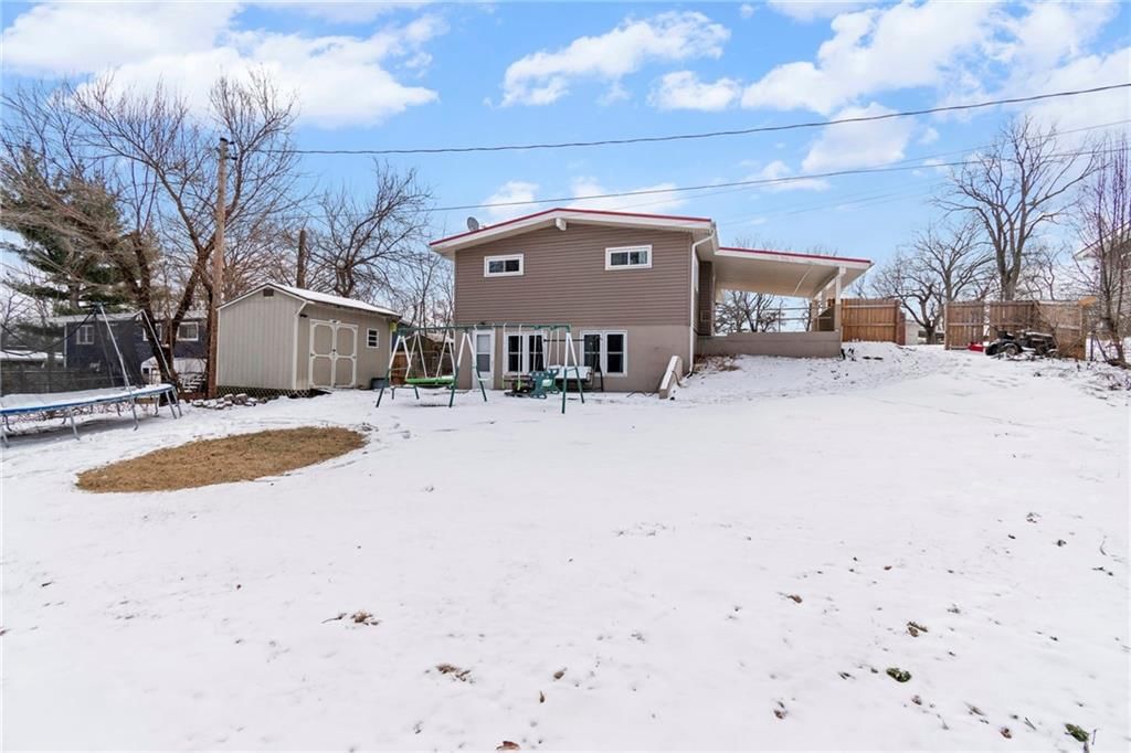903 E Clark Street — photo 36