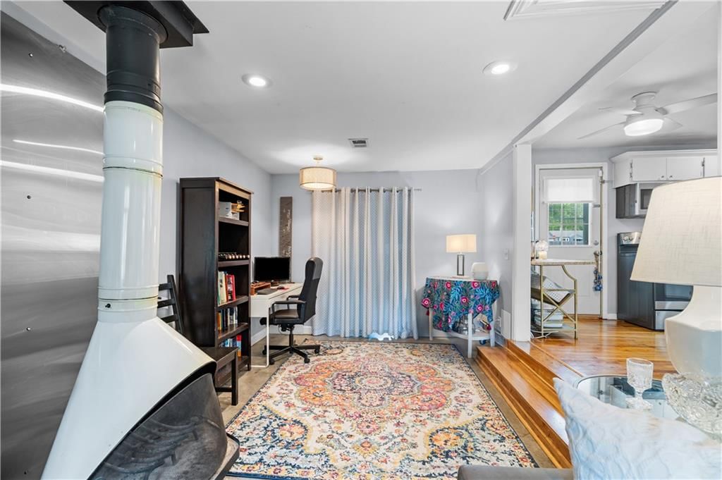 7637 Conser Street — photo 19