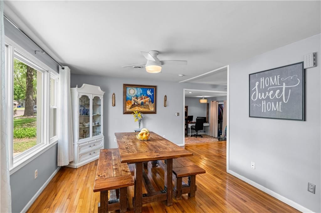 7637 Conser Street — photo 32
