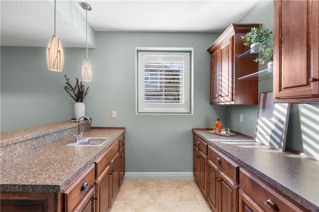 9432 W 158th Street — photo 32