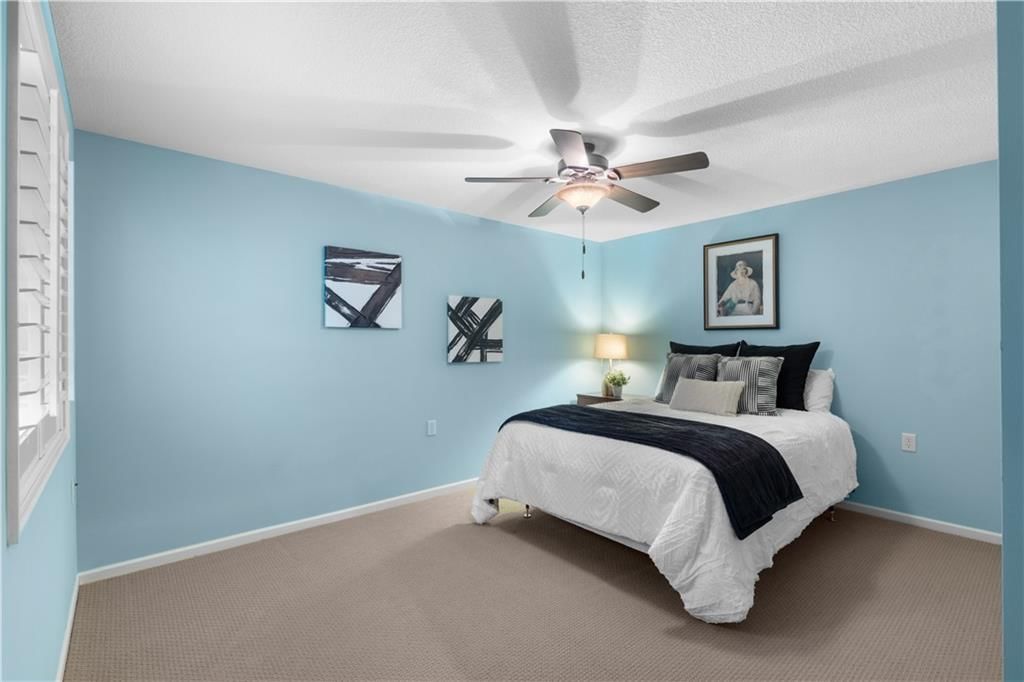 9432 W 158th Street — photo 35