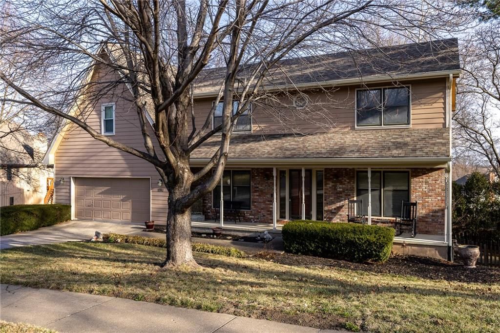 1303 Telford Drive — photo 3