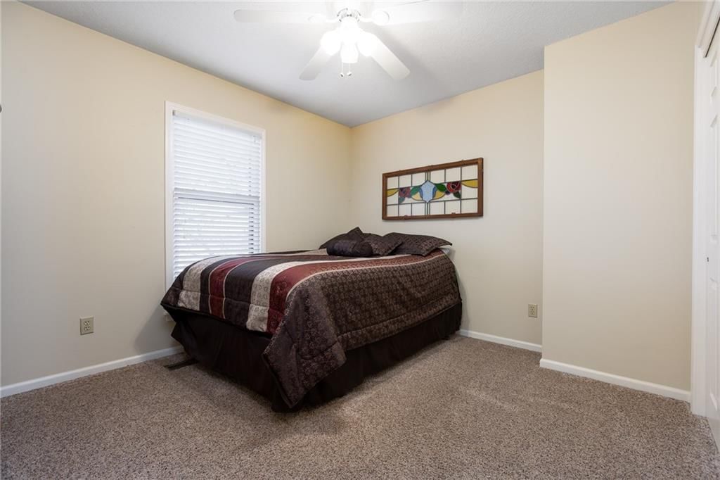 1303 Telford Drive — photo 27