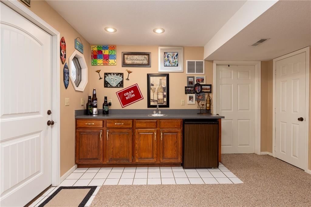 1303 Telford Drive — photo 32