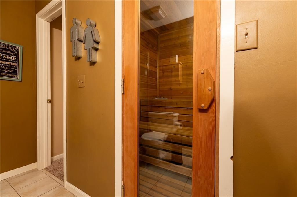 1303 Telford Drive — photo 34