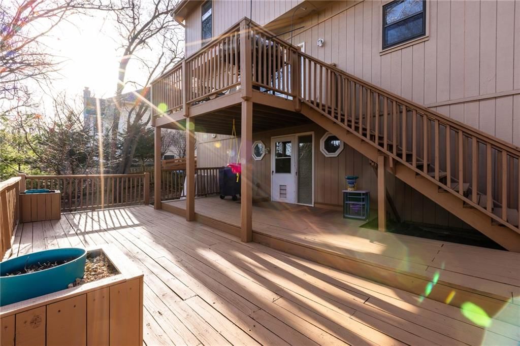 1303 Telford Drive — photo 38