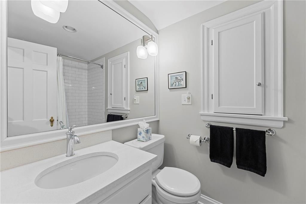 5523 Chadwick Road — photo 33