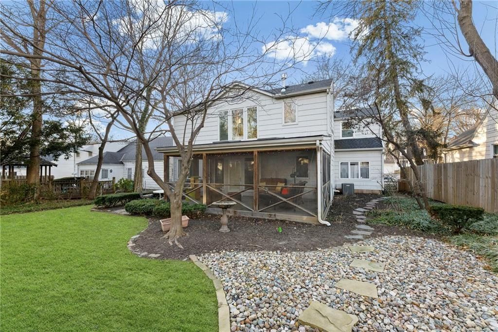 5523 Chadwick Road — photo 43