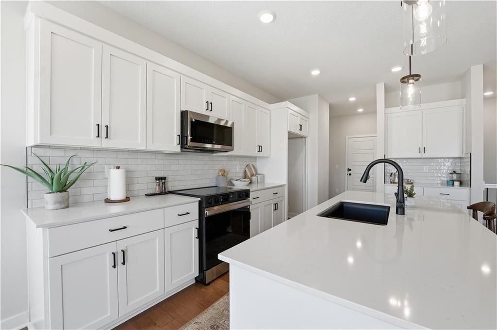 18204 W 166th Terrace — photo 9