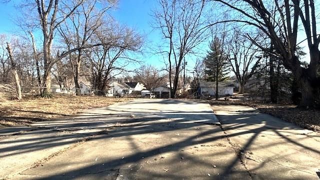 1113 S 23rd Street — photo 3