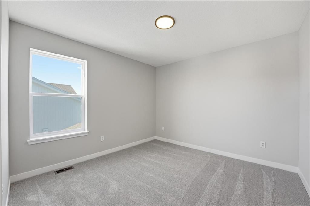 18180 W 166th Terrace — photo 19