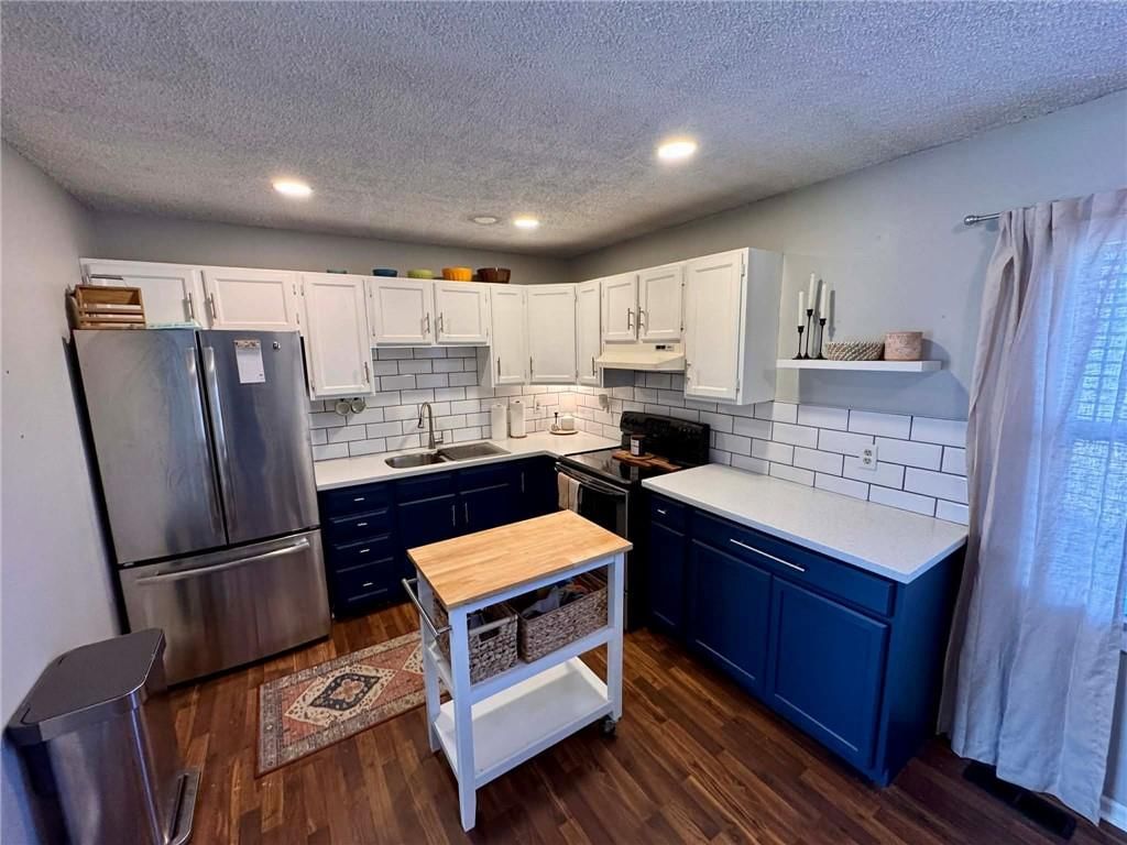 450 N Milton Street — photo 7