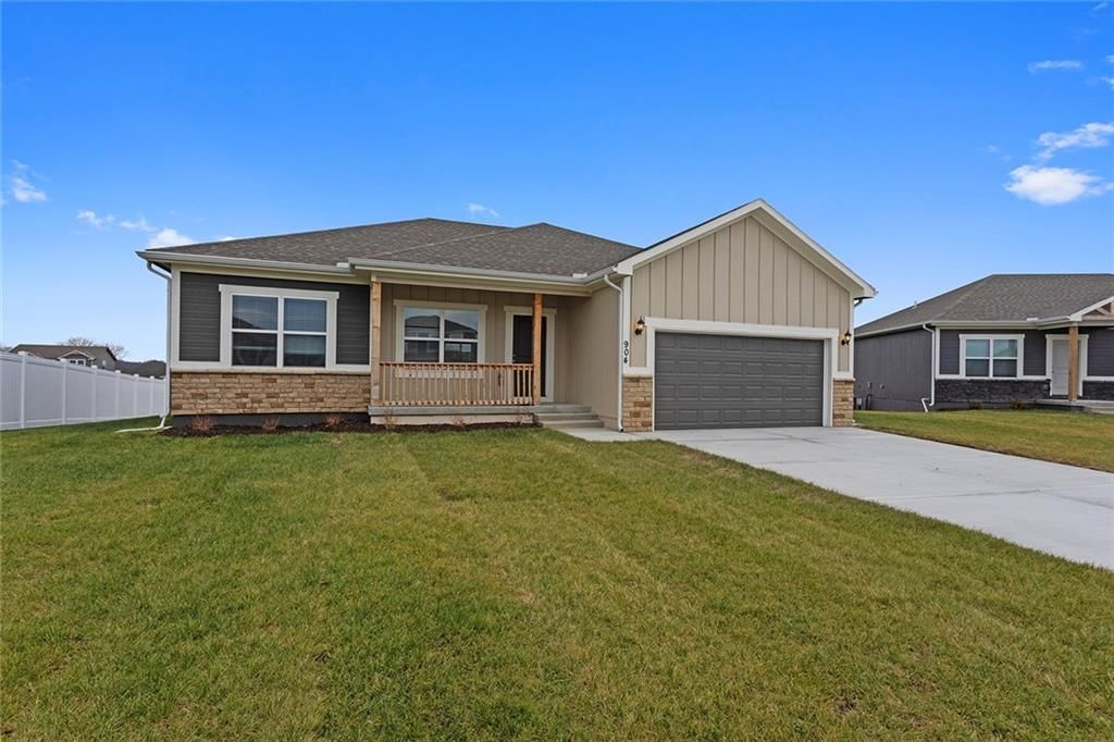 705 Red Clover Court, Raymore, MO