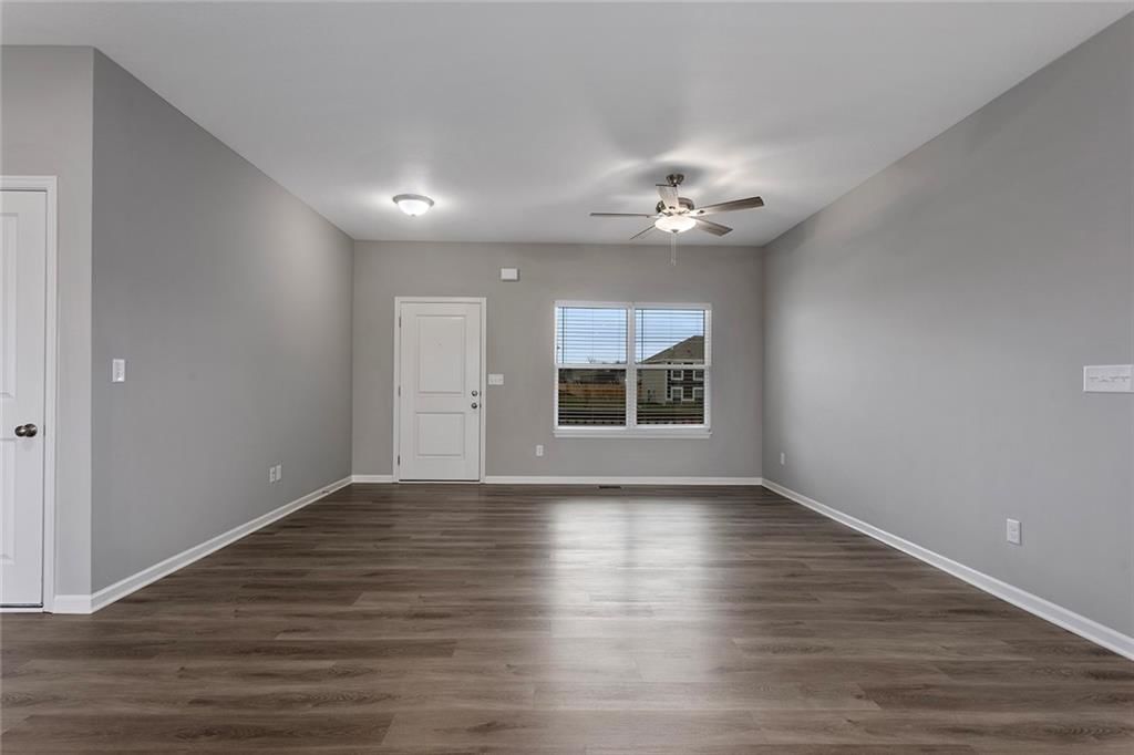 705 Red Clover Court — photo 7