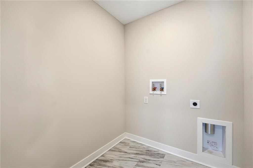 18257 W 166th Street — photo 19