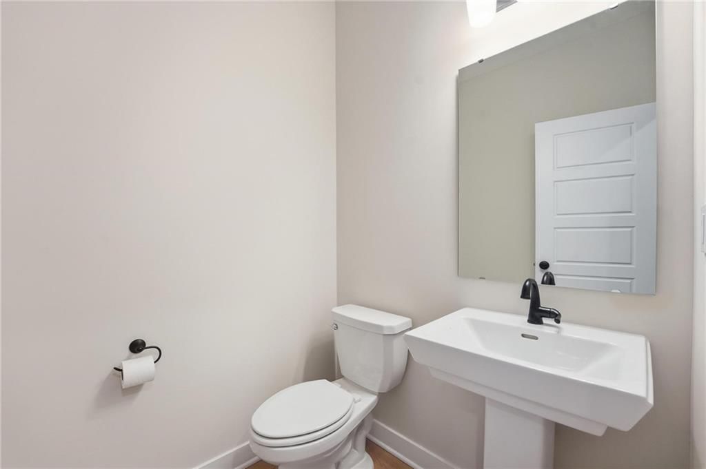18257 W 166th Street — photo 23