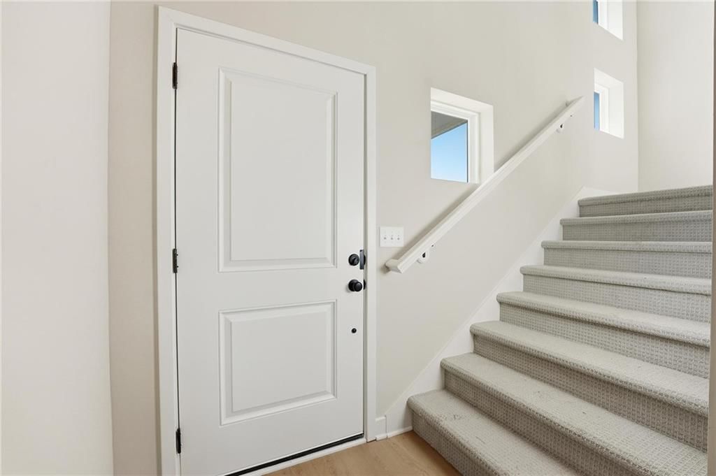 18257 W 166th Street — photo 24