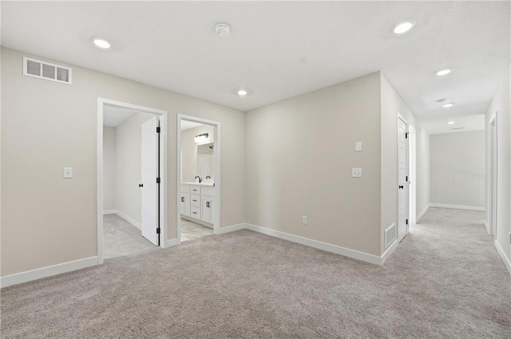 18257 W 166th Street — photo 25