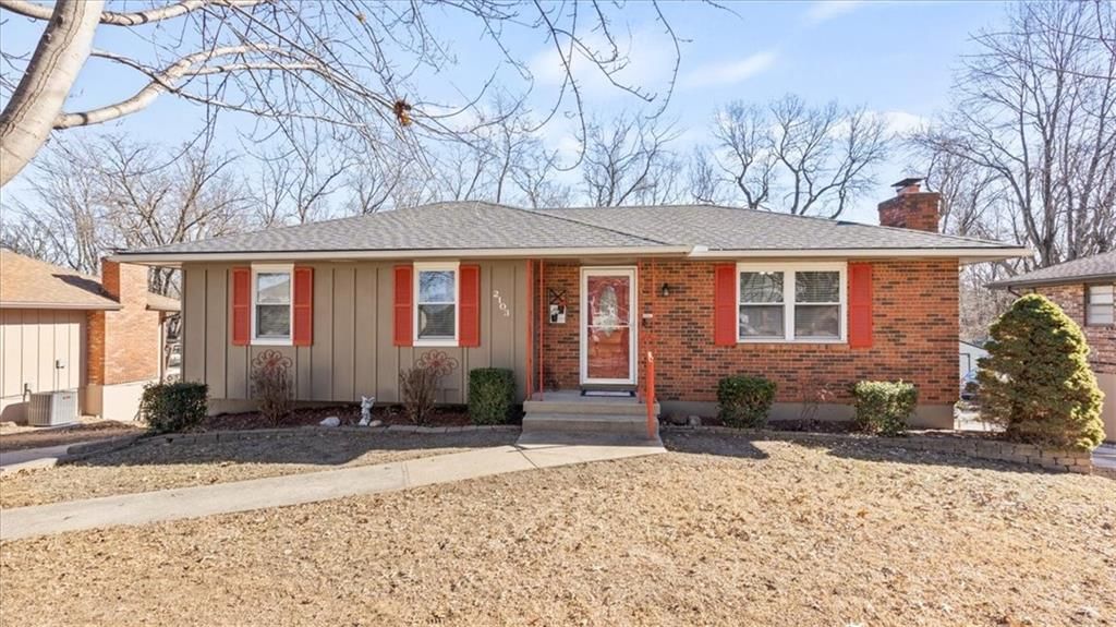 2103 N York Road, Independence, MO