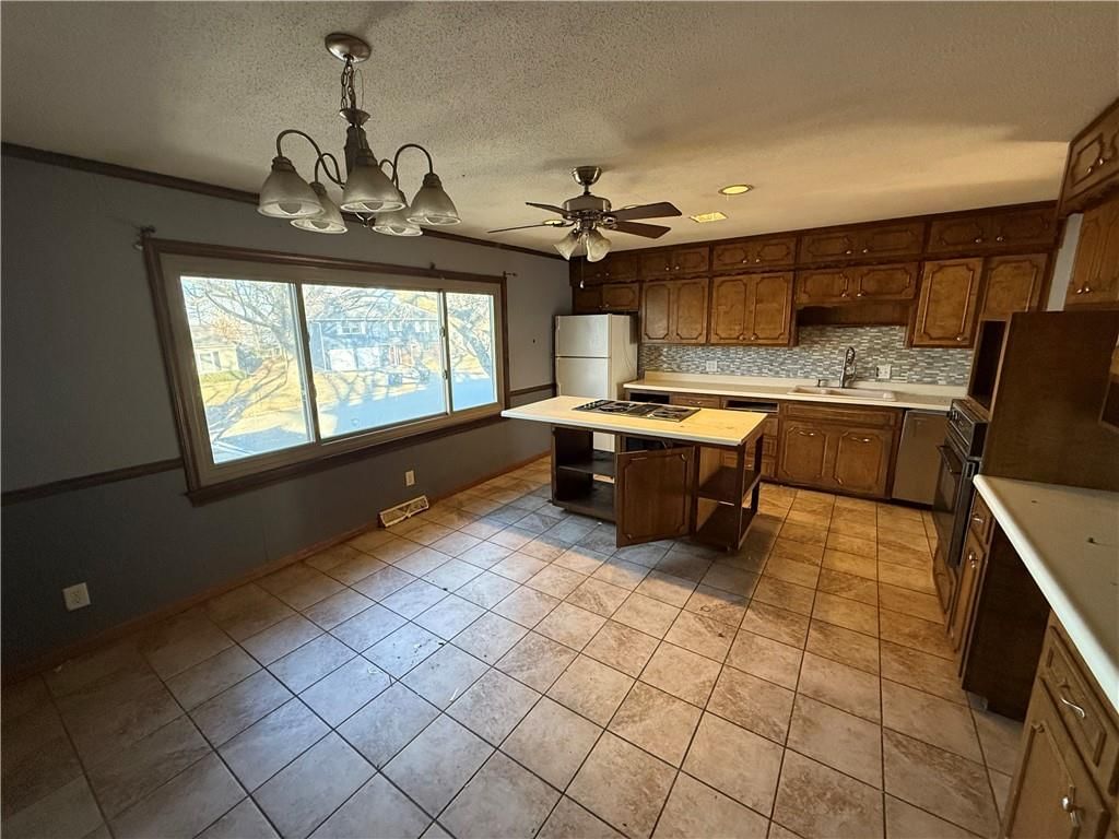 4337 SW 30th Street — photo 7