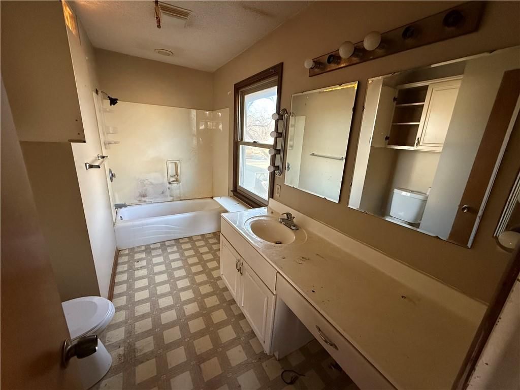 4337 SW 30th Street — photo 15