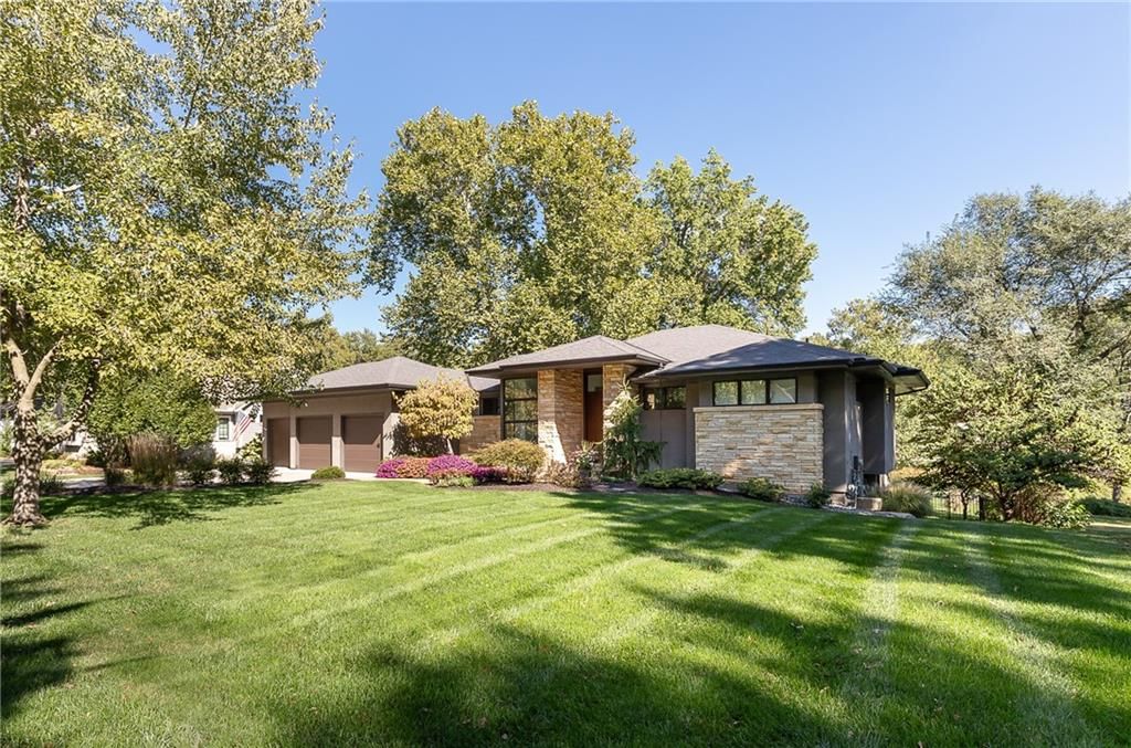 9645 Manor Road — photo 3