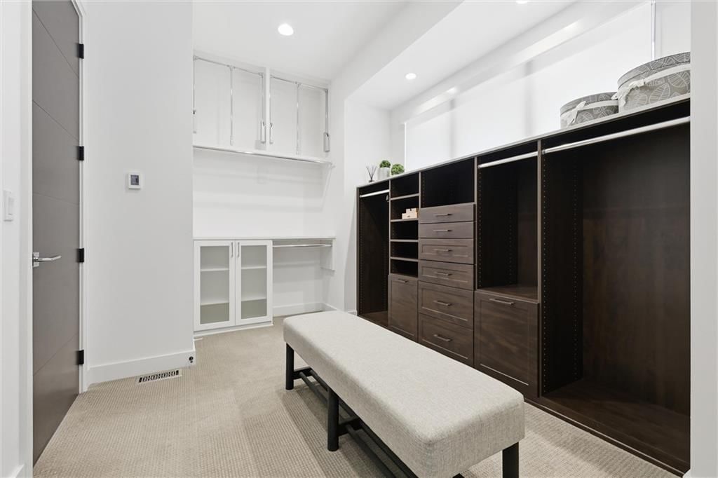 9645 Manor Road — photo 35