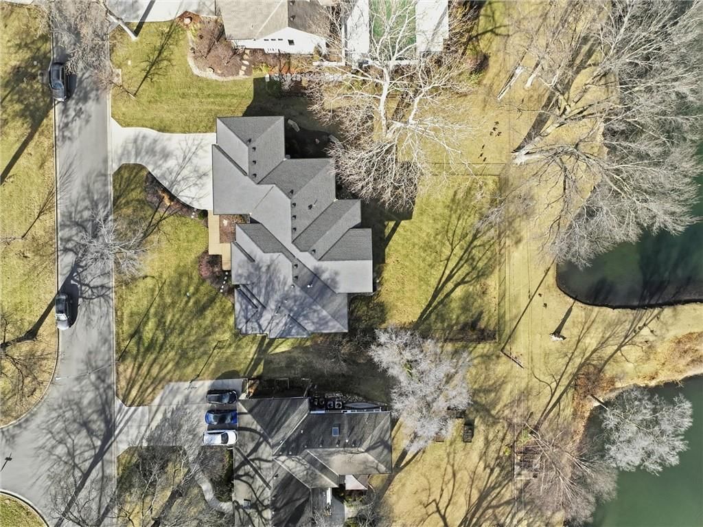 9645 Manor Road — photo 56