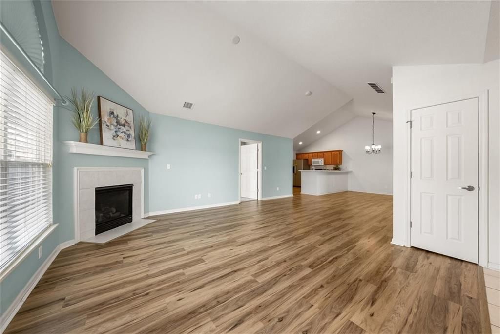 6011 NE KENSINGTON Court — photo 11