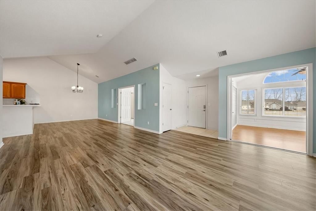 6011 NE KENSINGTON Court — photo 13